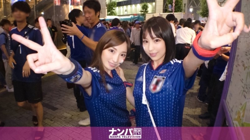 200GANA-1791 – [World Cup watching pick-up!  – ] Japan National Soccer Team, In The Frenzy Of The First Match Victory, Called Two Beautiful Model-Class Supporters Who Visited To Watch The Game, Got Drunk On Good Drinks At The Hotel, And Without Cooling Th